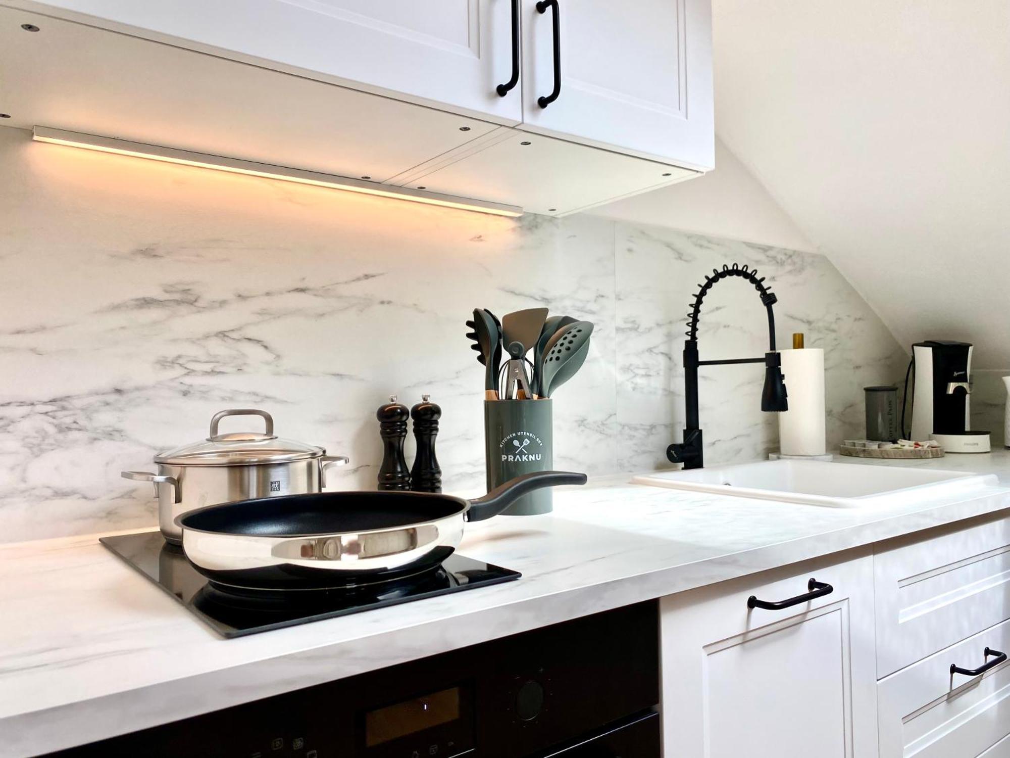 Best Butler Alpspitz Apartment Kueche Parken Balkon 네쎌방 외부 사진